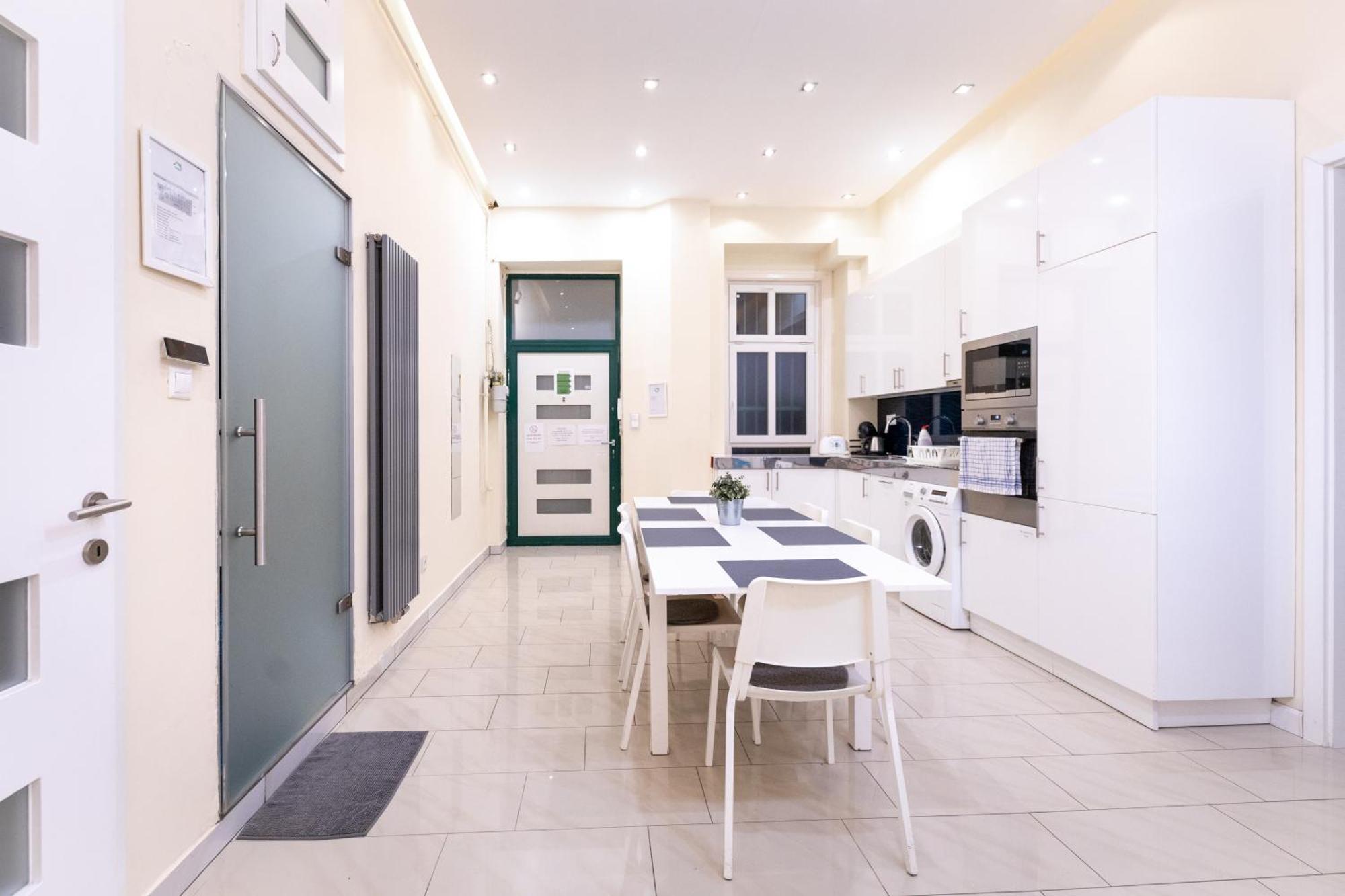 Erzsebet19 Apartment Budapest Exterior photo